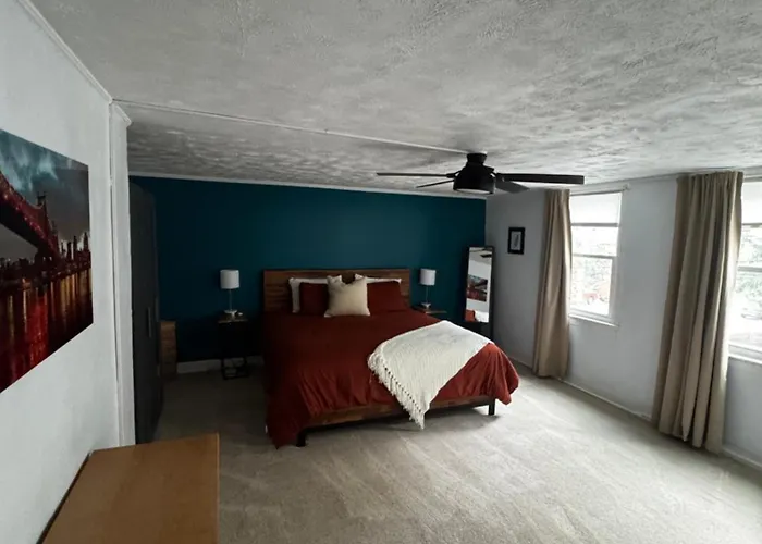 Apartment Heart Of Downtown Near Pnc Park! Pittsburgh
