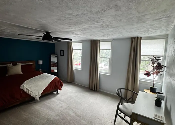 Heart Of Downtown Near Pnc Park! Apartment